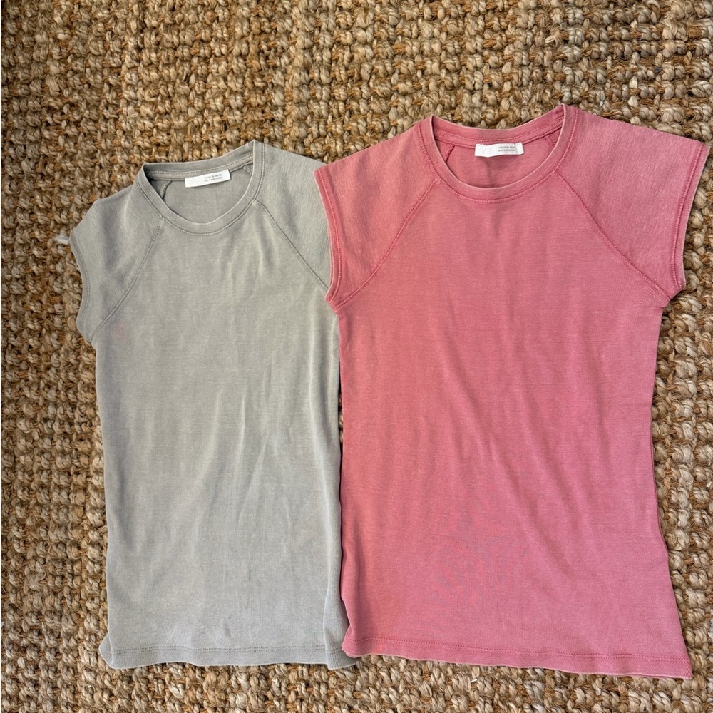 Zara Women’s Short Distressed Sleeve Tee - Red & Khaki/Gray SZ XS NWOT